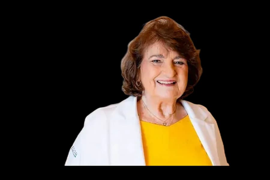 Dra. Ananília Finizola de Vasconcelos — Médico(a) da Clínica Intrador