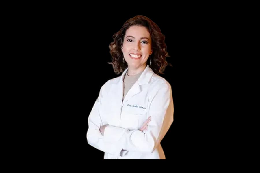 Dra. Candice de Moura Gomes — Médico(a) da Clínica Intrador