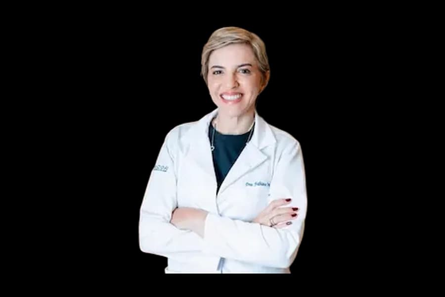 Dra. Fabiana Bezerra da Fonsêca Mota — Médico(a) da Clínica Intrador