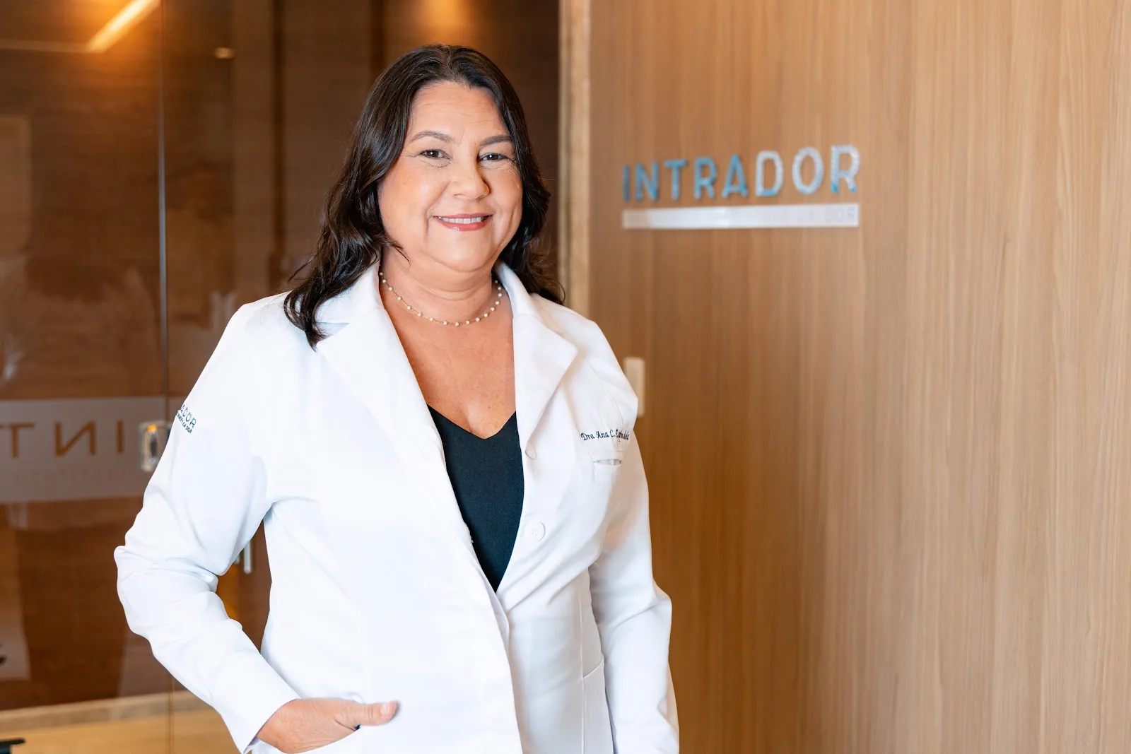 Profissional da equipe médica da Intrador